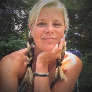 Meet your Posher, Nancy